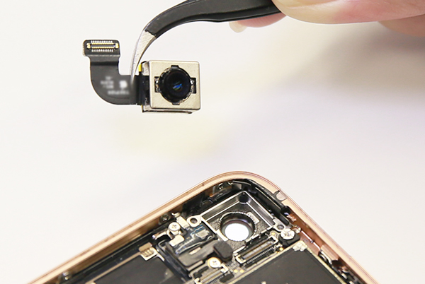 iPhoneのバックカメラ修理｜iPhone修理ならiCracked【 Google Pixel 
