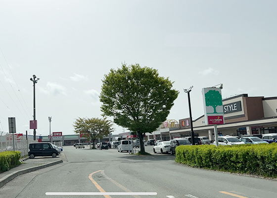 iCracked Store イオンスタイル秋田茨島への道順5
