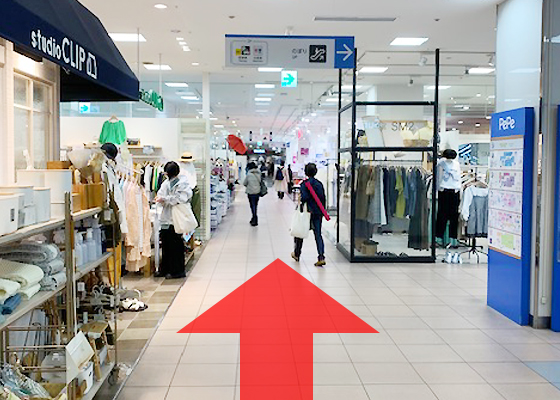 iCracked Store 西武本川越ペペへの道順3