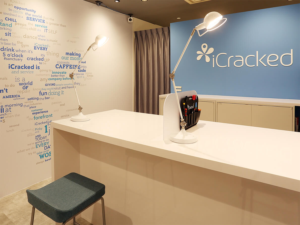 iCracked Store 神戸三宮元町の店舗画像