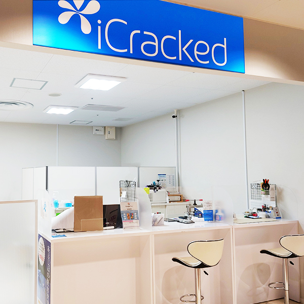 iCracked Store Tokorozawa TOCOTOCO SQUARE