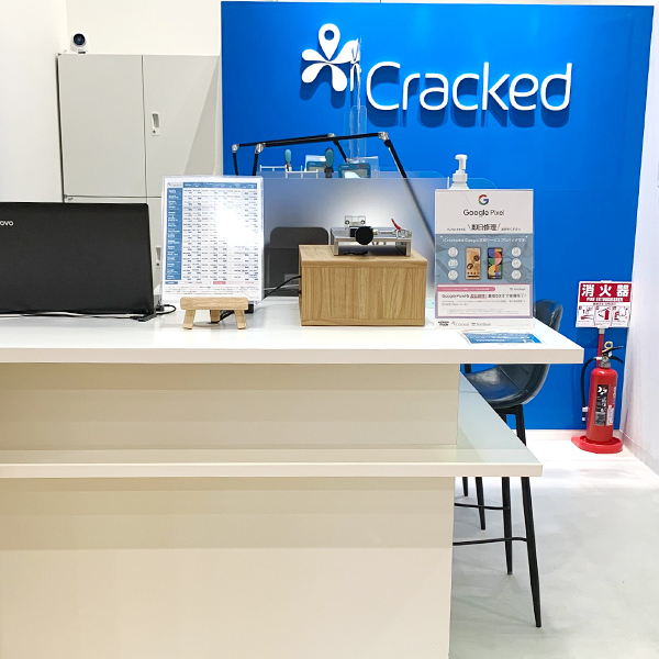 iCracked Store グランフロント大阪