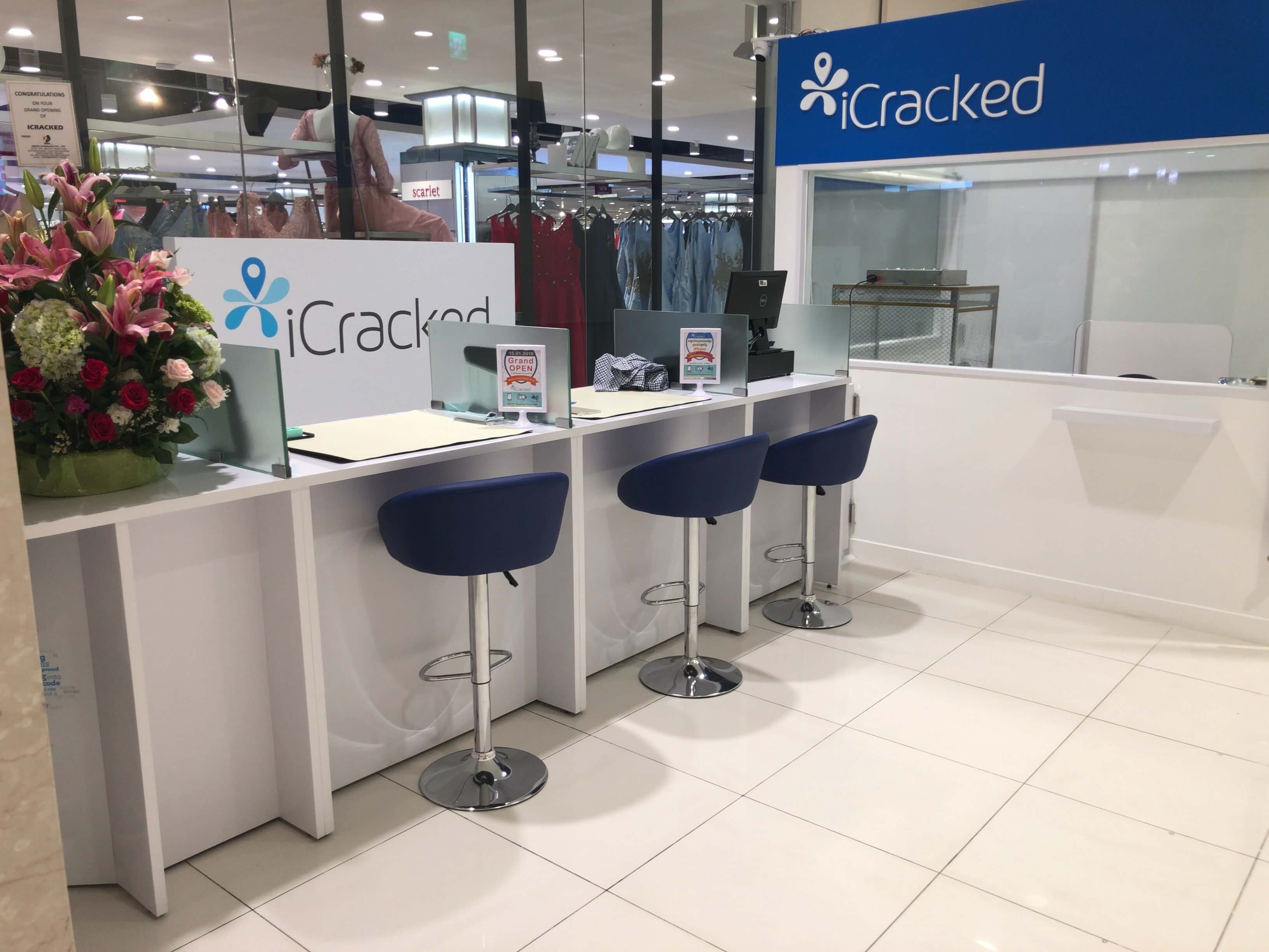 iCracked Store プノンペン